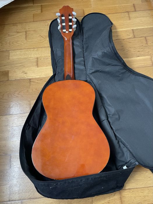 Guitarra clássica/viola de criança