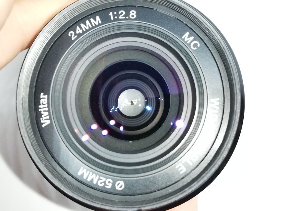 Olympus OM Vivitar 24mm 2.8 MC