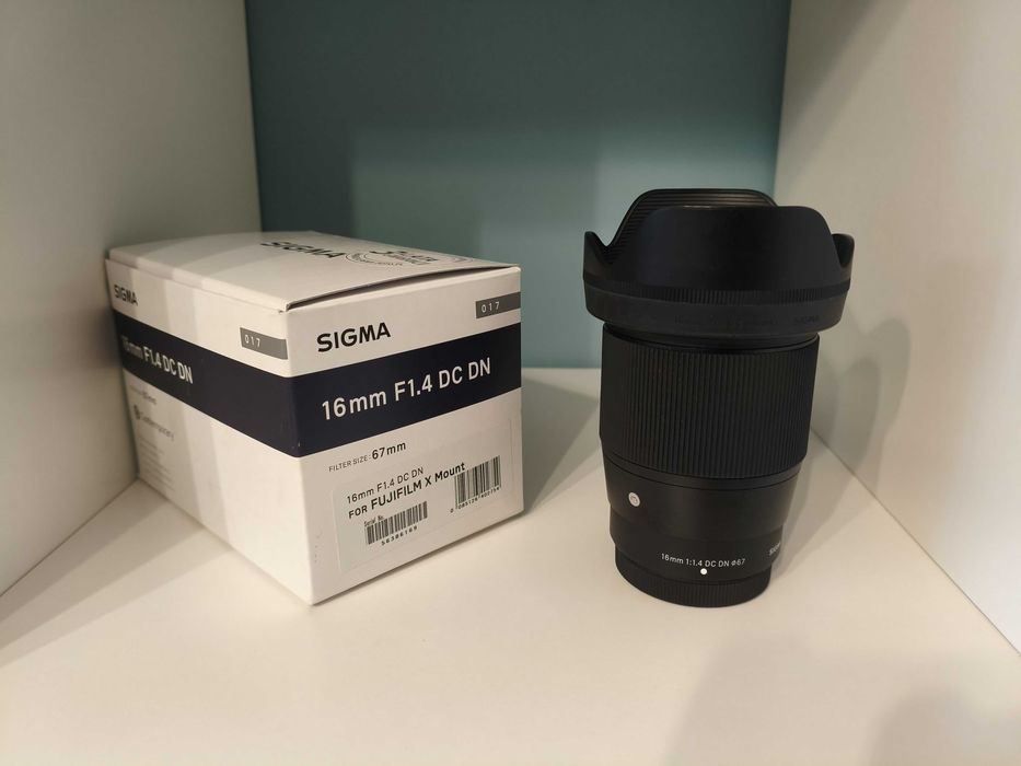 Obiektyw Sigma 16mm F1.4 mocowanie Fuji X