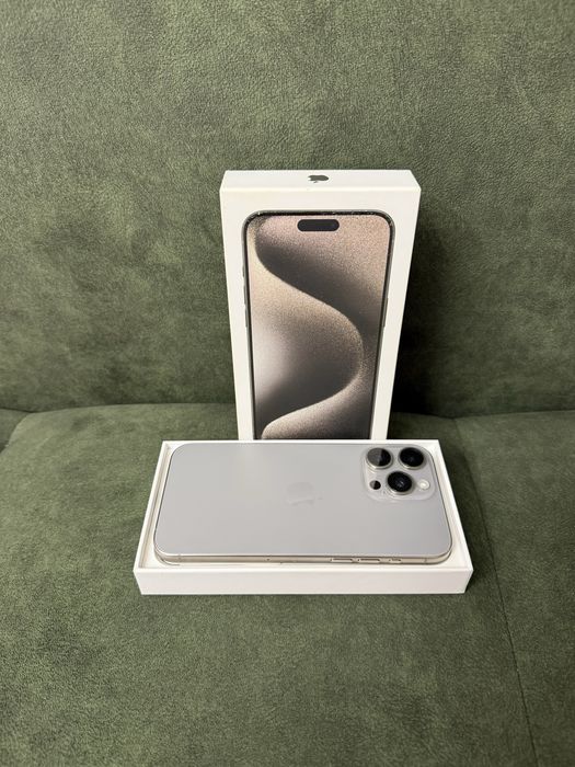 Продам Iphone 15 pro max 256 як Новий