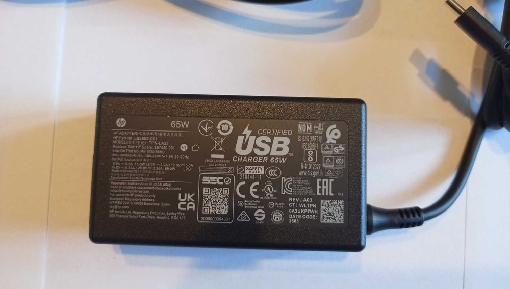 Oryginalny ZESTAW HP – Zasilacz 65 W USC-C Typ C + Kabel „Koniczynka”