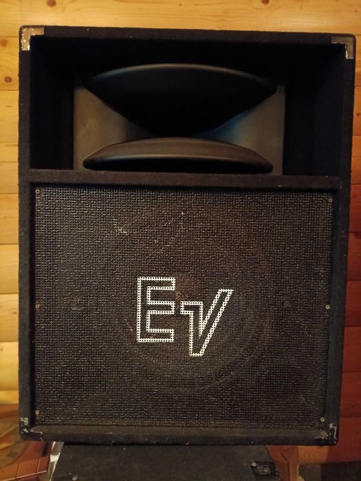 Electro-voice ELX-118P - 41999 грн Electro Voice SH-15123ER- 9000 грн