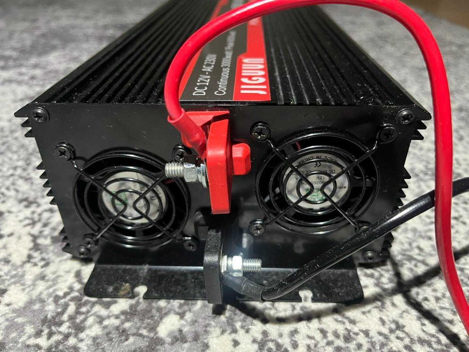 Інвертор 12-220v. Чиста синусоїда 1500w