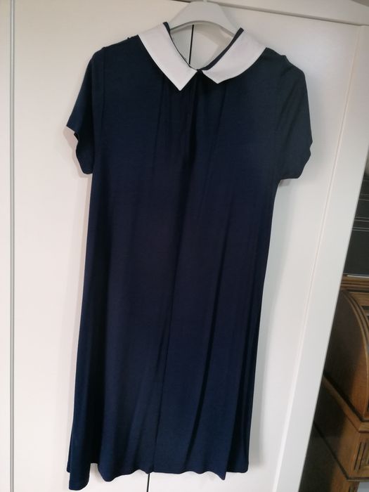 Vestido com gola Lefties