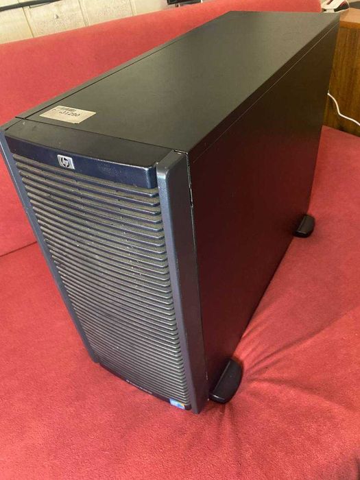 HP ProLiant ML350 G6 — Мощный сервер (2x Xeon / 24GB RAM / 1.1TB RAID)