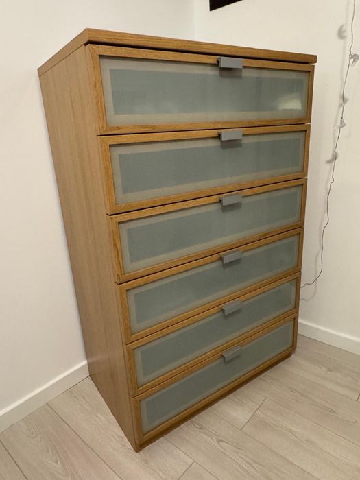 Movel ikea castanho comoda /camiseiro