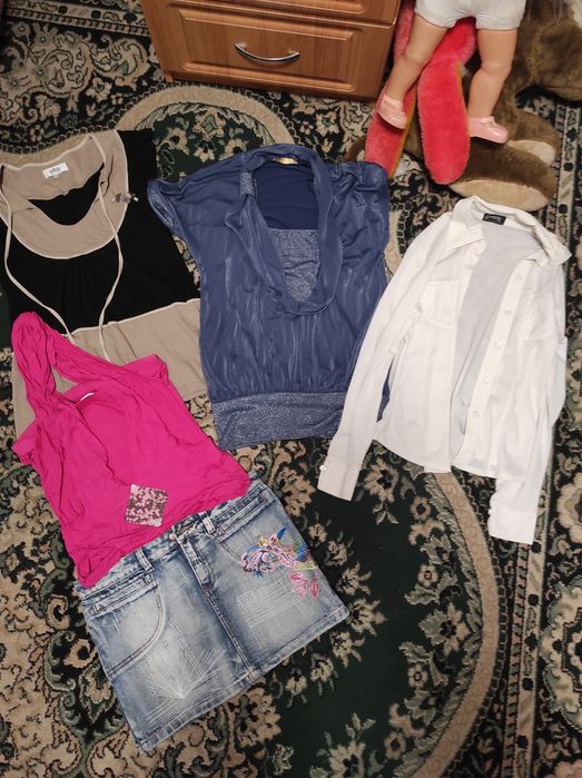 Продам большой пакет женской одежды 46-48 размер