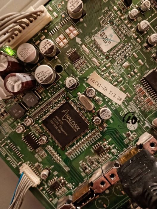 Naprawa płyt głównych, zasilania w piecach C.O, pompach ciepła, AGD