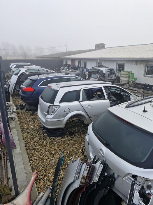 Авторозбірка Opel Vectra C Signum розборка Вектра Сігнум шрот разборка Astra H J K Zafira B C Tourer Combo D Insignia A B