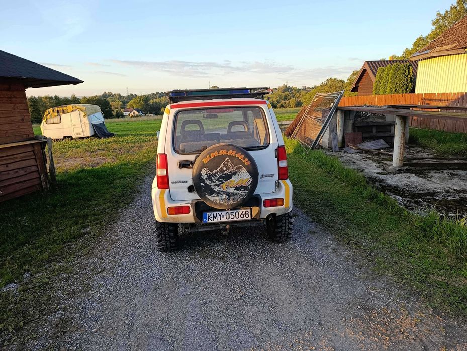 Suzuki Jimny benzyna
