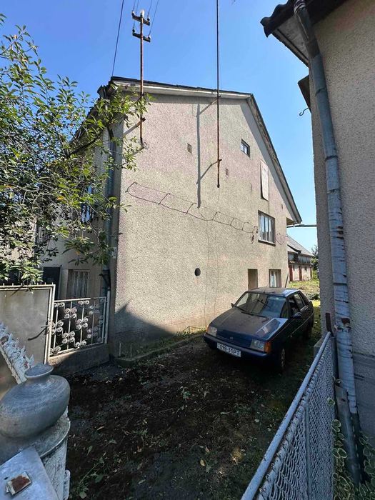 Продається будинок в с. Вишково