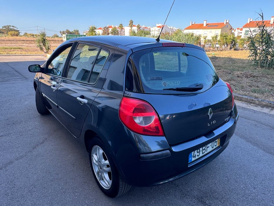 Renault Clio 1.2 16V 2006 — photo 3