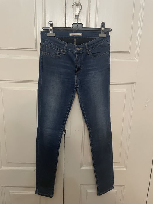 Calças Levis Mulher - 710 Super Skinny 28