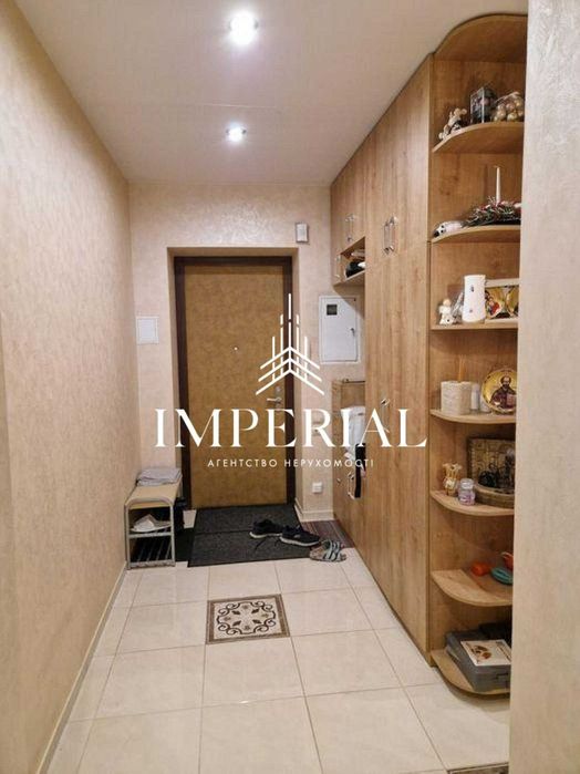 Продаж затишної 2-к квартири — вул. Метробудівська, 13/10