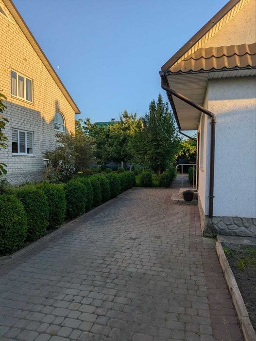 Продам будинок в м.Вараш