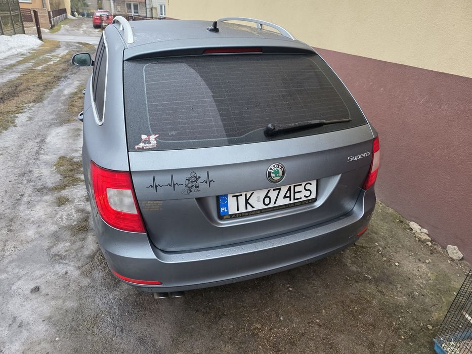 Skoda super b  2