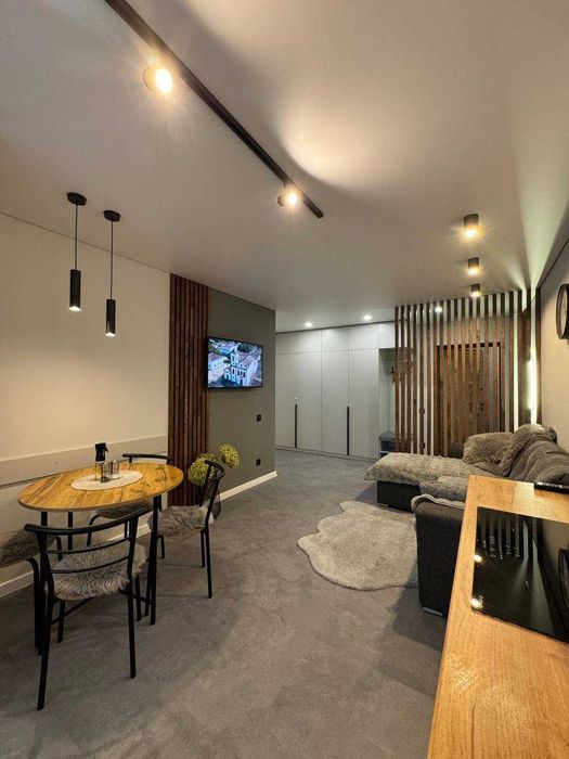 Подобова оренда вишуканої квартири в ЖК Гранд Сіті Домбровський