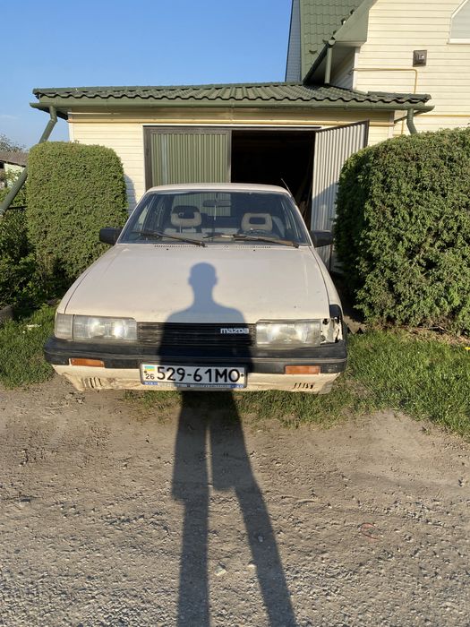 Mazda 626 1.6бензин 1986р