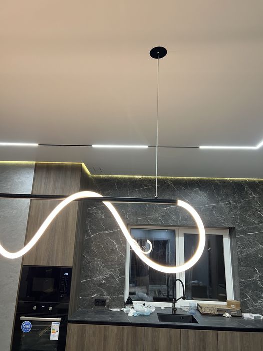 Натяжні стелі. Магнітне трекове освітлення. Луцьк і область