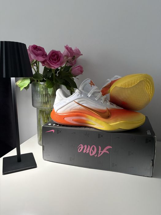 Nike A One rozmiar 42,5