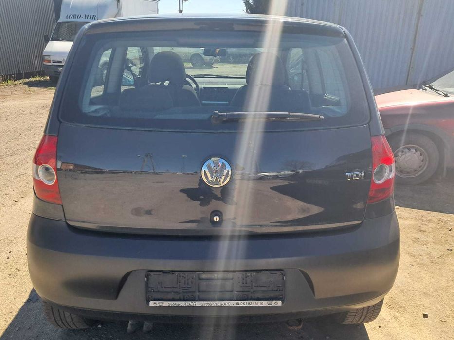 Części VW Fox 1.4 tdi silnik BNM LI7F drzwi pas klapa konsola fotele