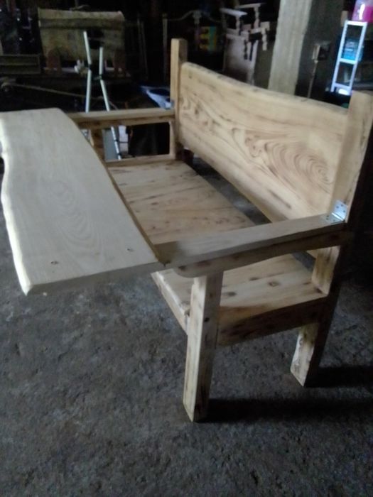 Escanos para turismo rural em castanho maciço velharias miudezas vária