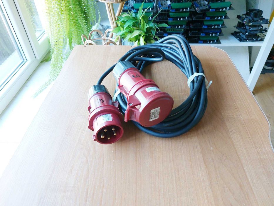 Przedłużacz 400V 16A - 5 x 1,5mm - 9m