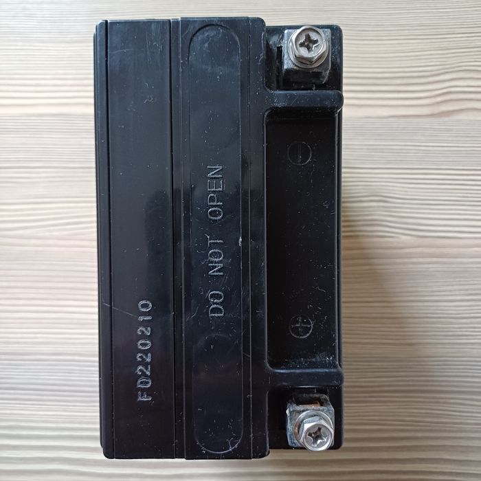 Акомулятор 12AH/200