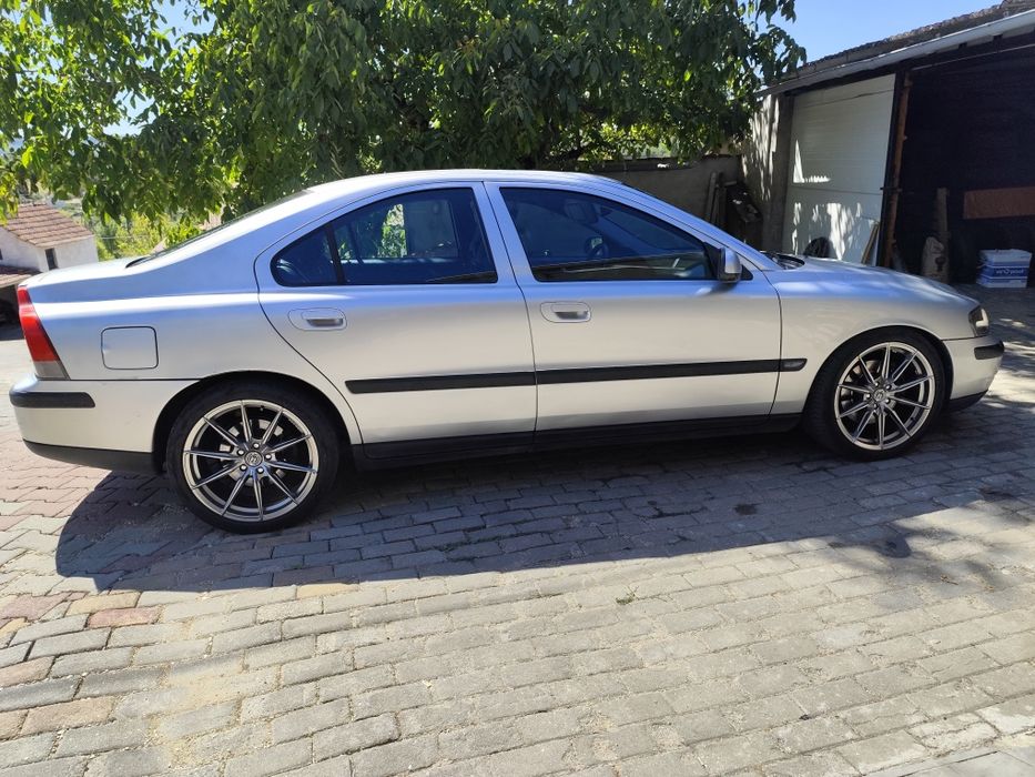Volvo S60 2.0t GPL 210cv