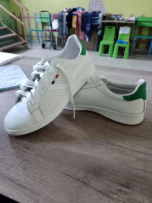 Кросівки, унісекс. 25, 5 см устілка