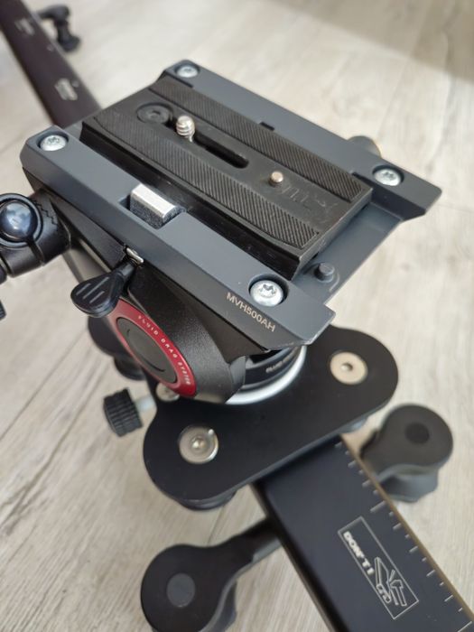 Slider Foton Kameleon 94cm plus głowica Manfrotto MVH500AH.