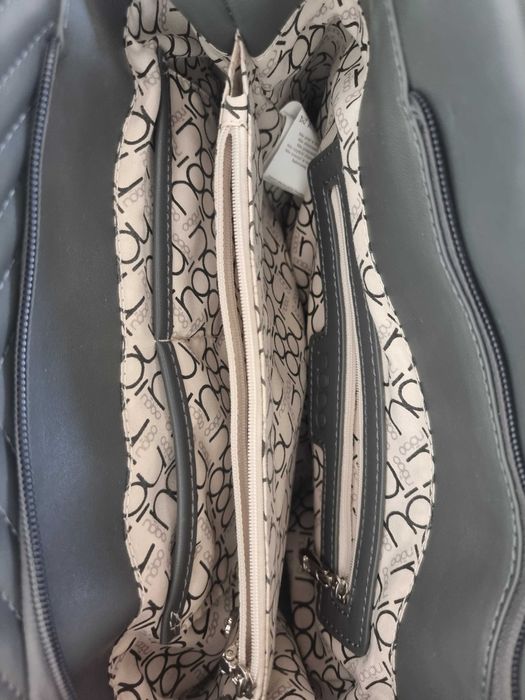 NOWA Torebka Nabo szara na łańcuszku