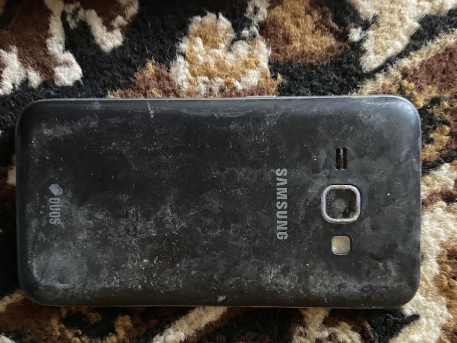 Samsung Galaxy J1 бу [НА ДЕТАЛІ] (2шт.)