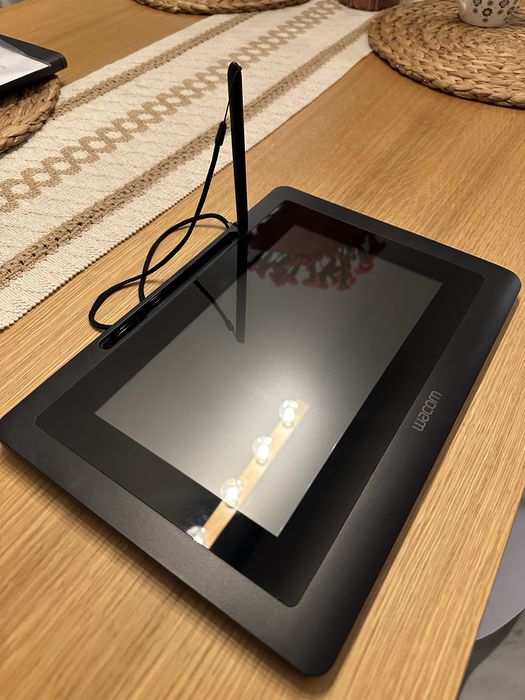 Tablet graficzny Wacom DTU-1031X
