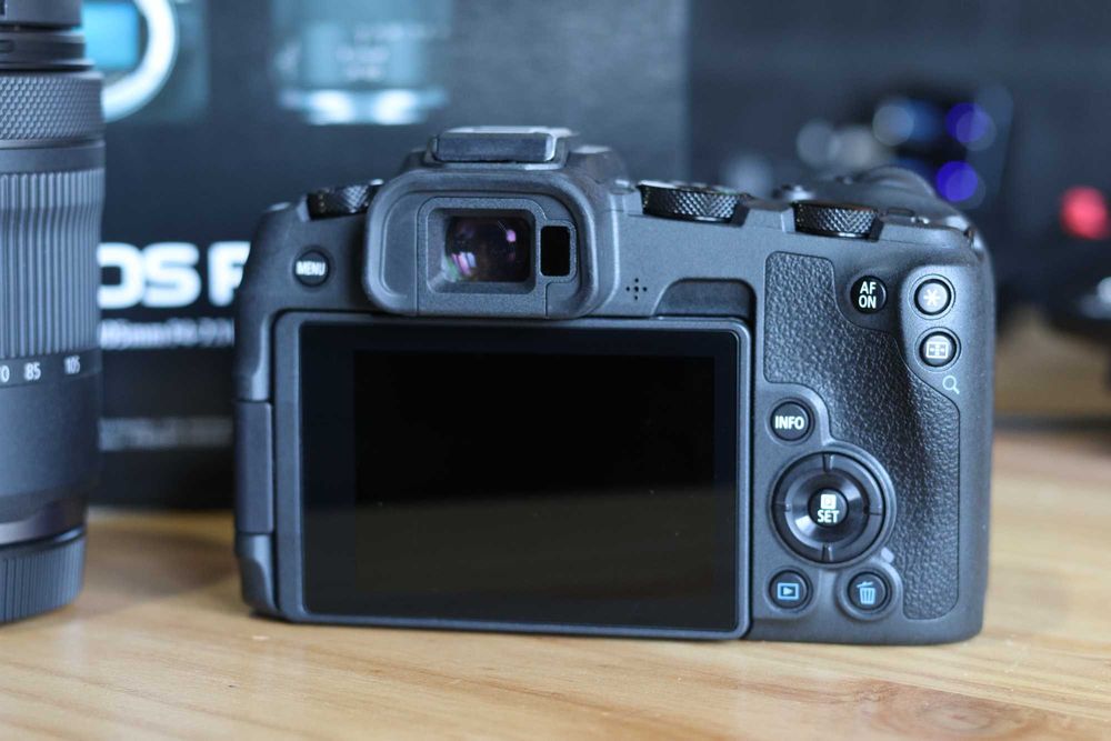 Kit Canon Eos RP + RF 24-105 f4-7.1 IS STM