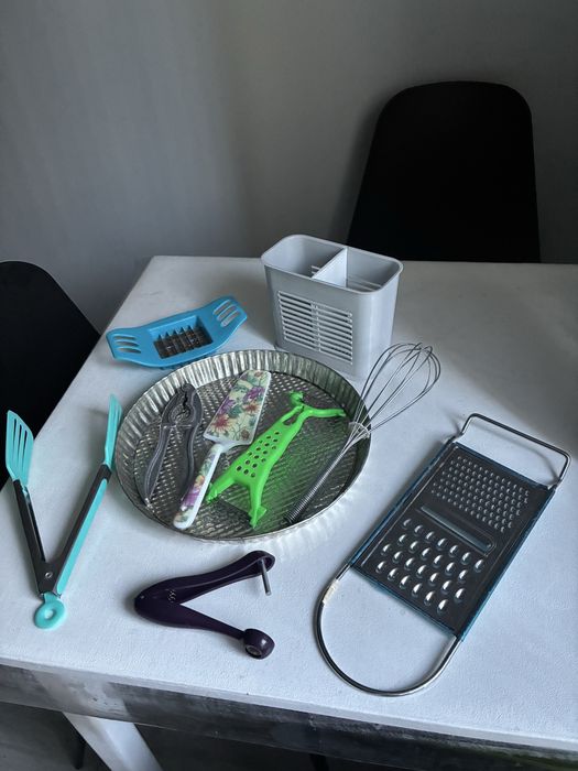 Приладдя з 10 штук на кухню