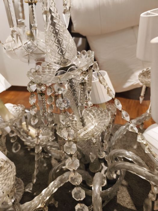 Lustre antigo de cristal, com abajour