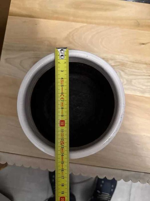 Serax x Kelly Wearstler "Rift" Fluted Ceramic Flower Pot