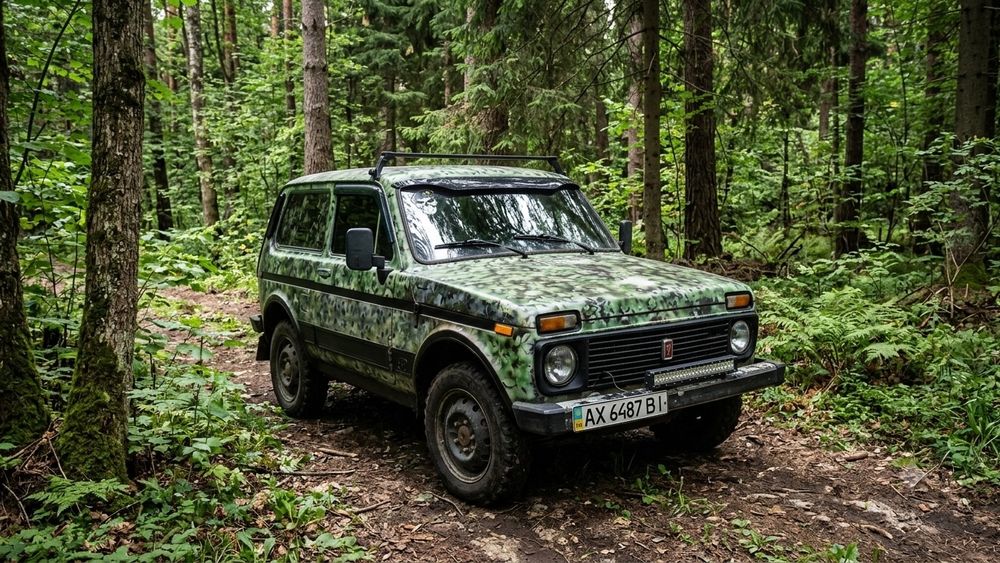 Авто ніва продаж