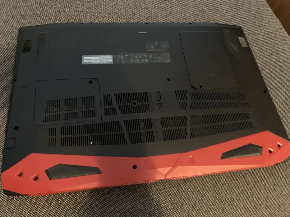 Predator Helios 300
