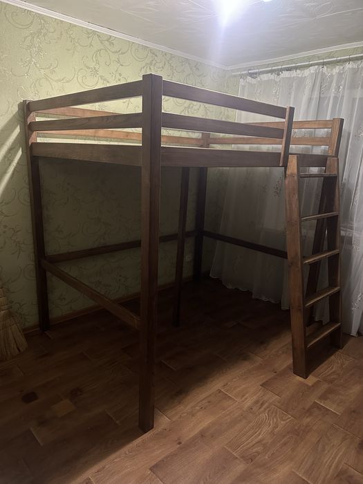 Ліжко чердак . Дворівневе