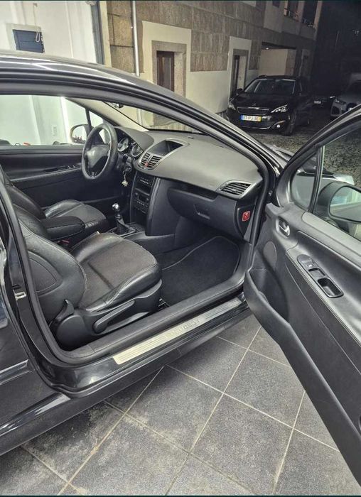 Peugeot 207 GT HDi 1.6