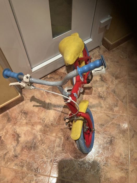 Bicicleta para crianças em bom estado