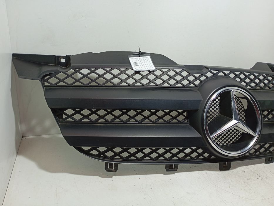 Grelha frente MERCEDES-BENZ Sprinter 3,5-t (906)