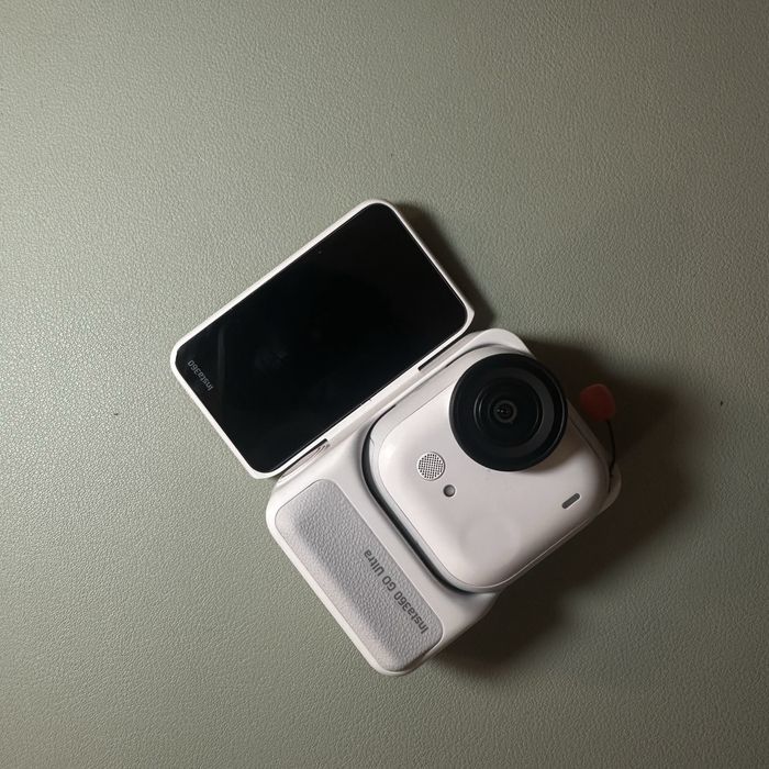 Insta360 go ultra
