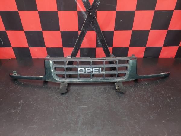 Grelha frente OPEL Frontera B