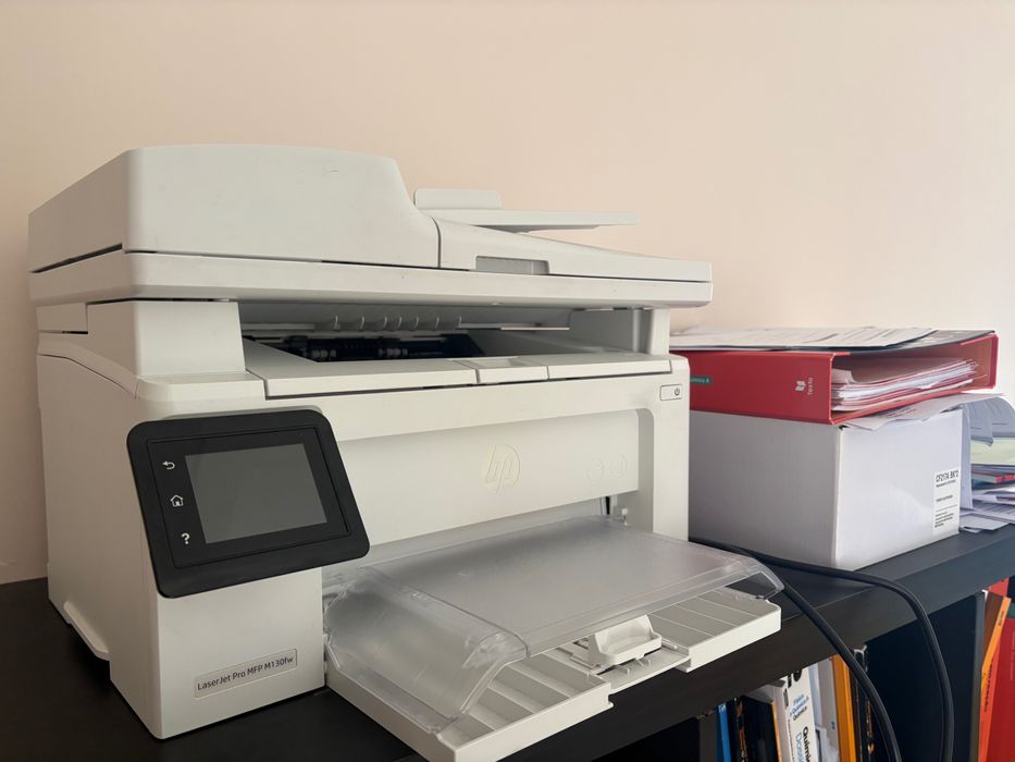 Impressora HP Laser Jet Pro  MFP M130 Fw