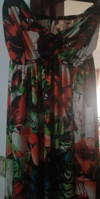 Vestido cai-cai comprido florido