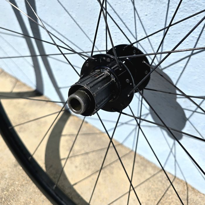 Rodas de gravel/estrada Giant PX2 700c