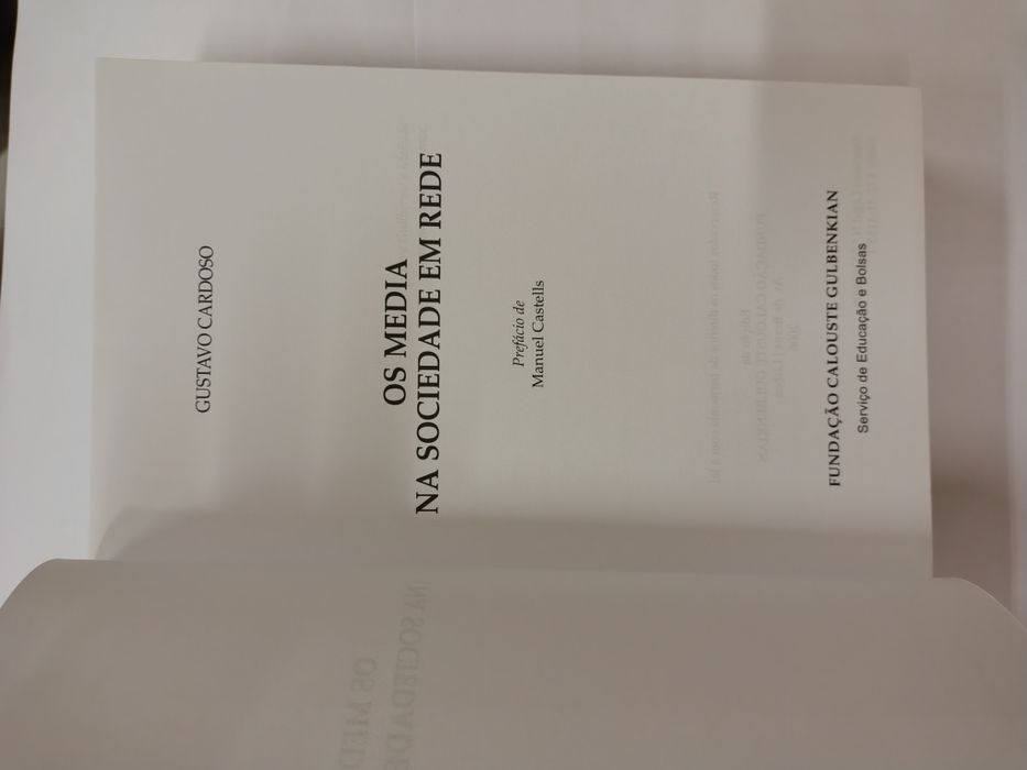 Os Media na Sociedade em Rede, de Gustavo Cardoso